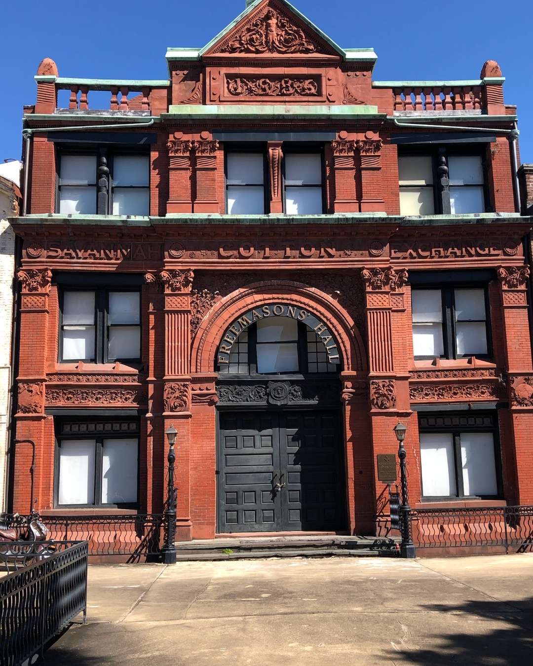 The Deep South - center if Slave and Trading